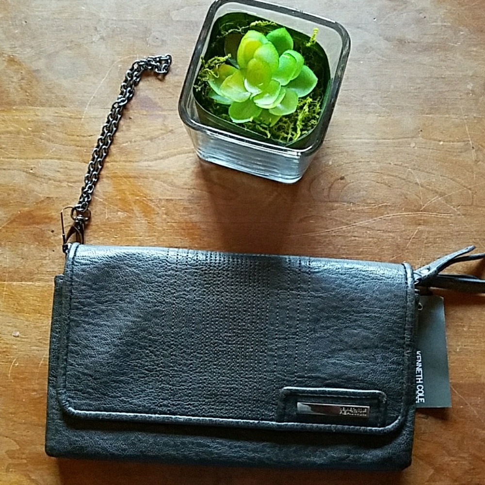 Kenneth Cole Reaction Wristlet